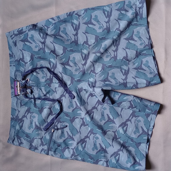 Patagonia Board Shorts Adult Size 29 Blue Camo Stretch Hydro Plaining Swim Wear - Picture 1 of 9